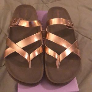 Summer sandals